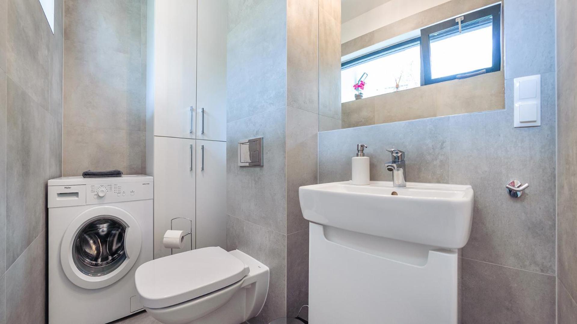 Prestige House Apartament - 2 Sypialnie Z Ogrodkiem I Basenem ポビエロボ エクステリア 写真