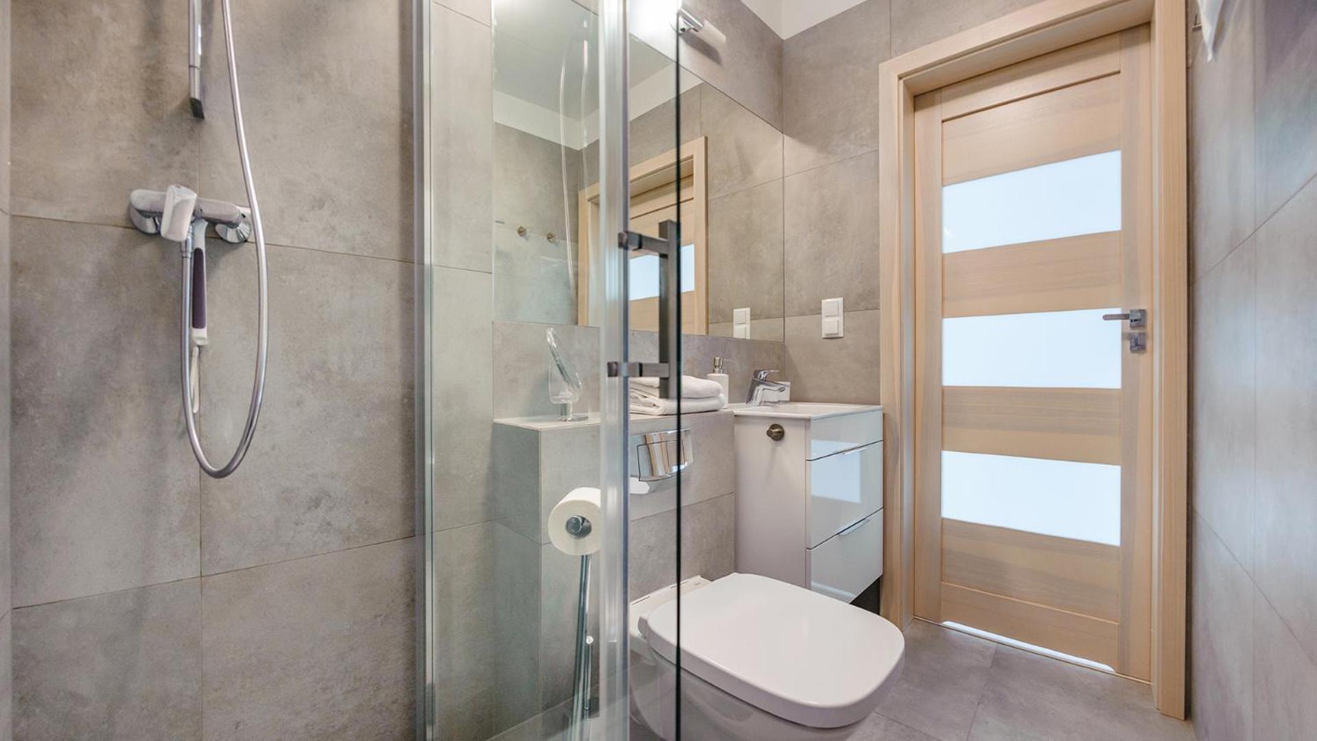 Prestige House Apartament - 2 Sypialnie Z Ogrodkiem I Basenem ポビエロボ エクステリア 写真