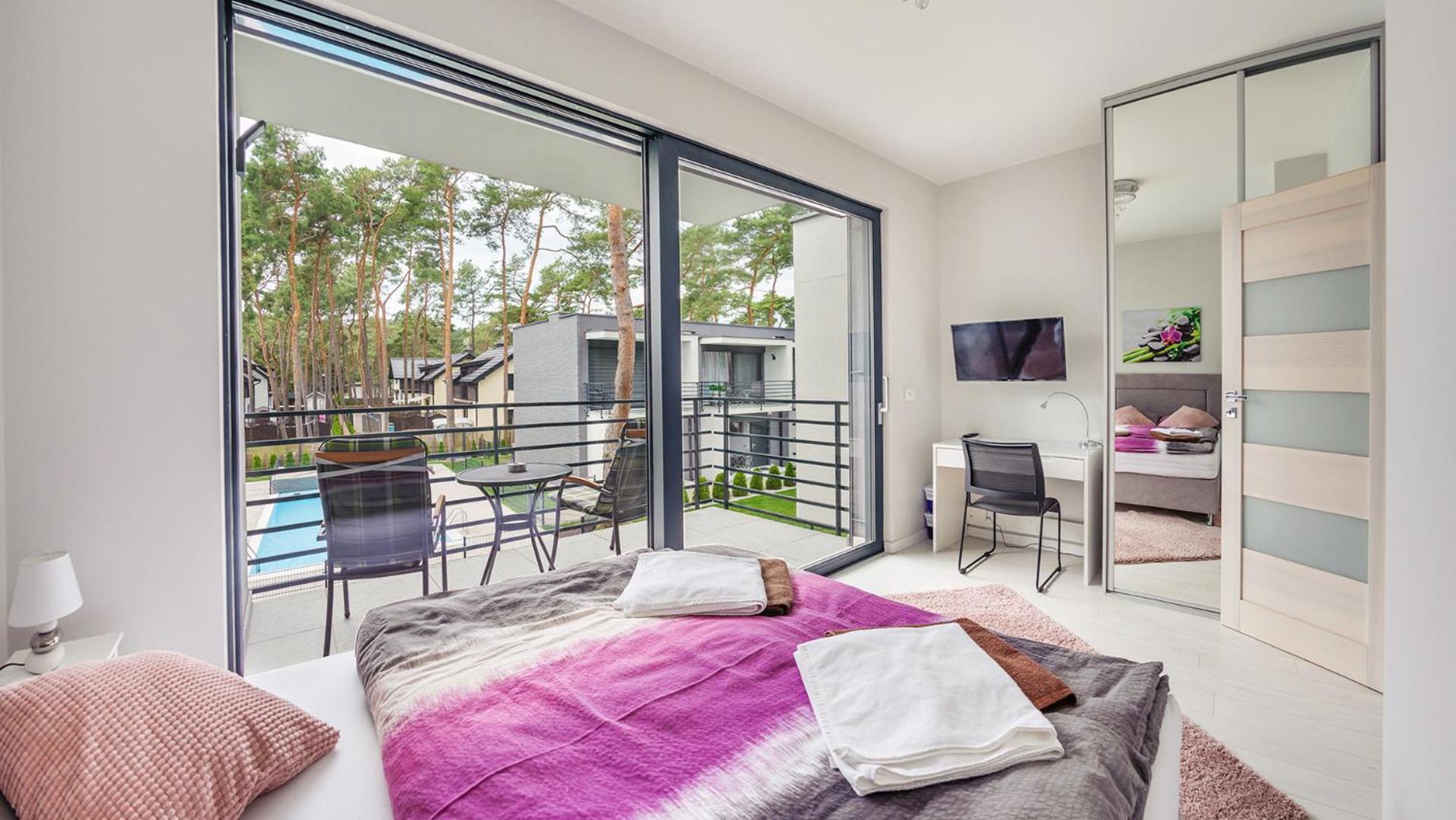 Prestige House Apartament - 2 Sypialnie Z Ogrodkiem I Basenem ポビエロボ エクステリア 写真