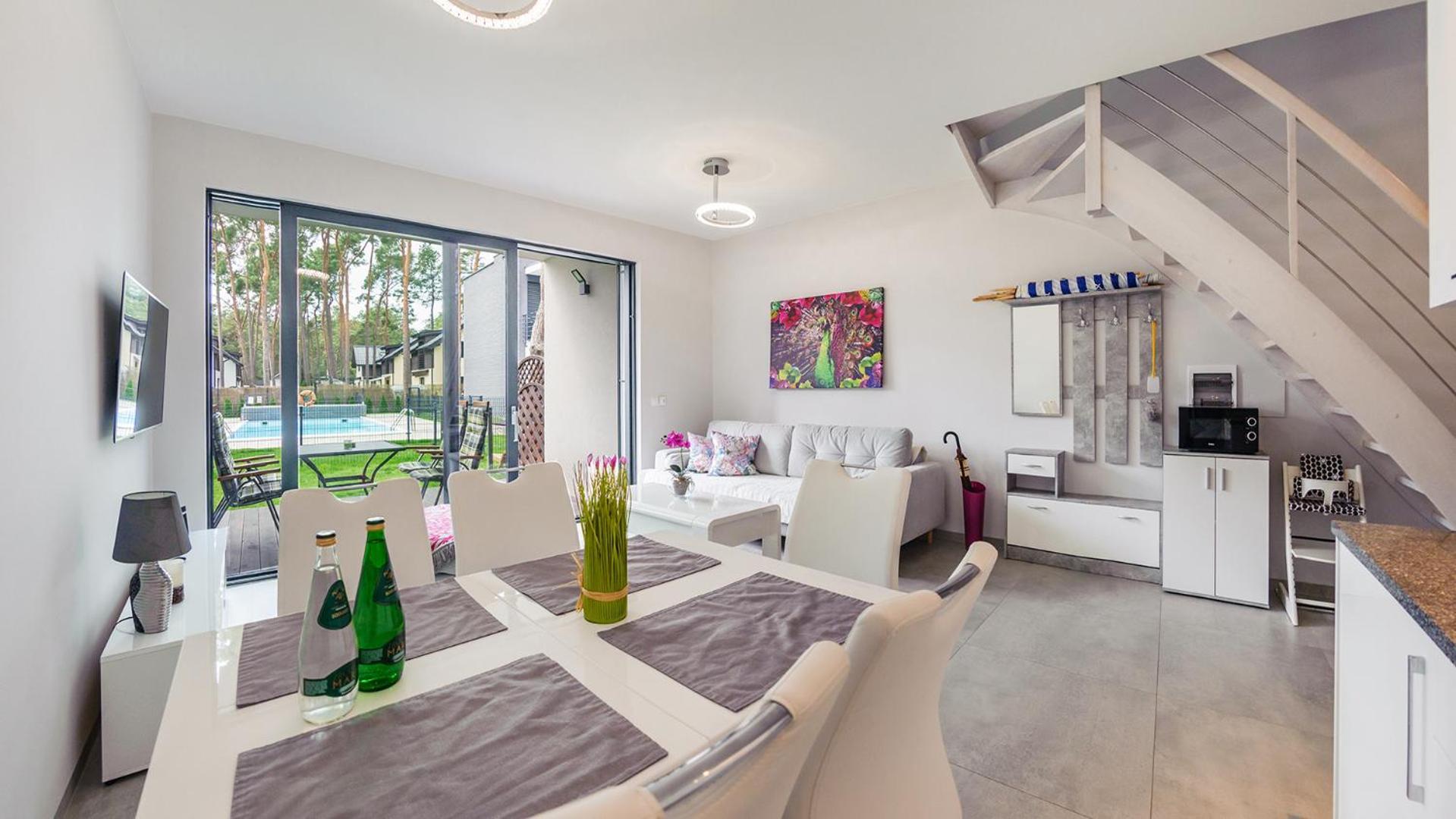 Prestige House Apartament - 2 Sypialnie Z Ogrodkiem I Basenem ポビエロボ エクステリア 写真